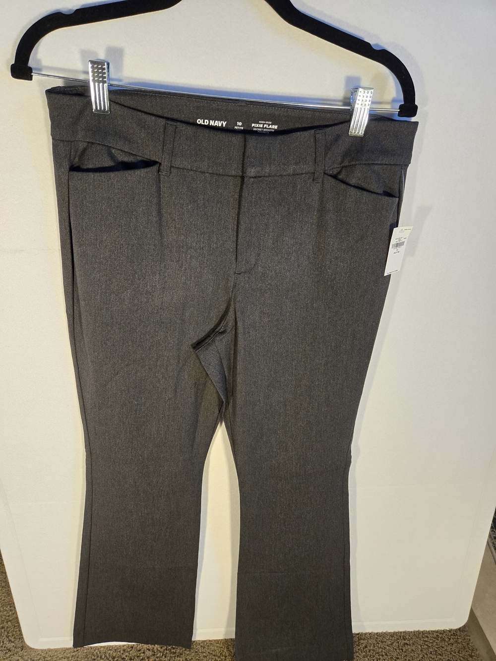 Old Navy Charcoal Pixie Flare Pants - Petite 10